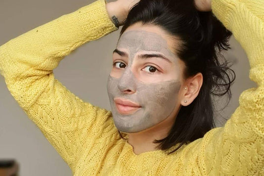 Why Do Breakouts Occur on Dry Skin? - Clearly Basics